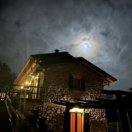 Agriturismo Il Talento Nella Quiete Castiglione dʼIntelvi Екстериор снимка