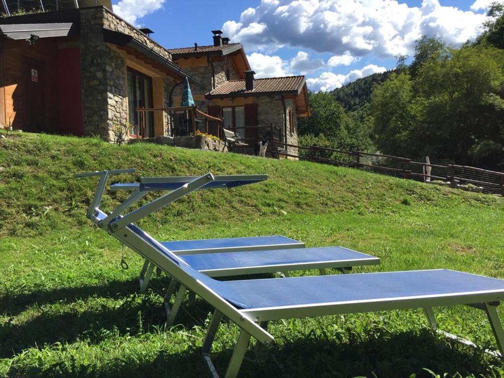 Agriturismo Il Talento Nella Quiete Castiglione dʼIntelvi Екстериор снимка