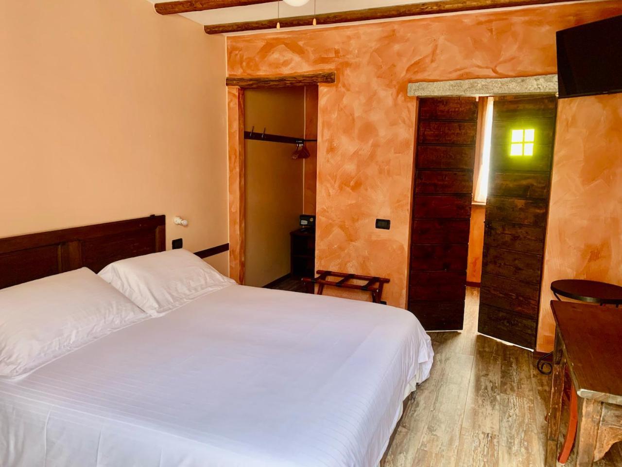 Agriturismo Il Talento Nella Quiete Castiglione dʼIntelvi Екстериор снимка