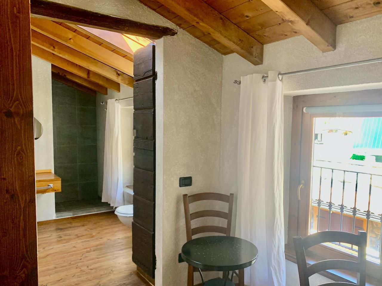 Agriturismo Il Talento Nella Quiete Castiglione dʼIntelvi Екстериор снимка